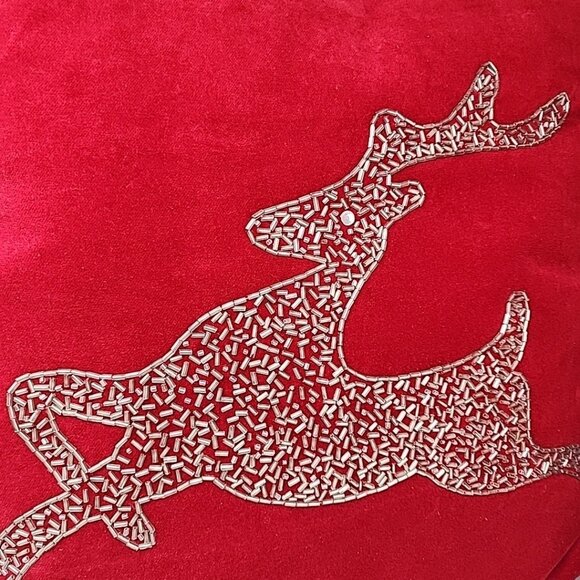 Set 2 Pier 1 One Red Velvet Holiday Christmas Reindeer Throw Pillow 16” Square - Picture 3 of 6